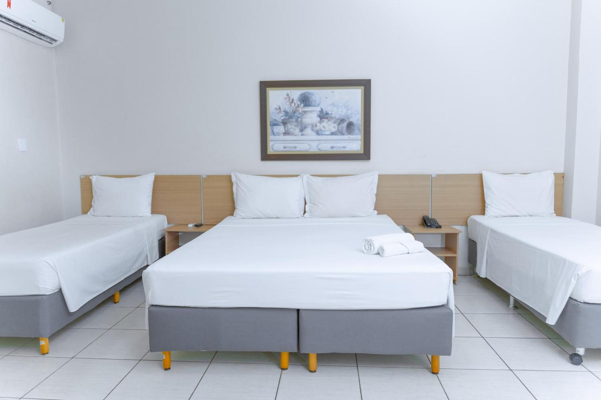 Hotel Equinocios Executive Баркарена Екстериор снимка