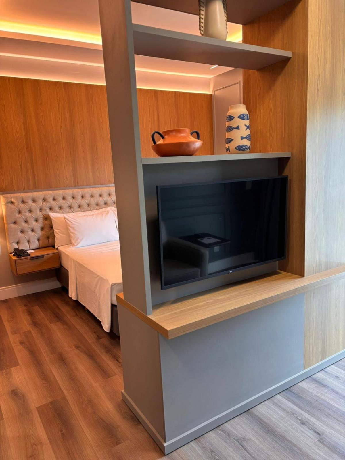Hotel Equinocios Executive Баркарена Екстериор снимка