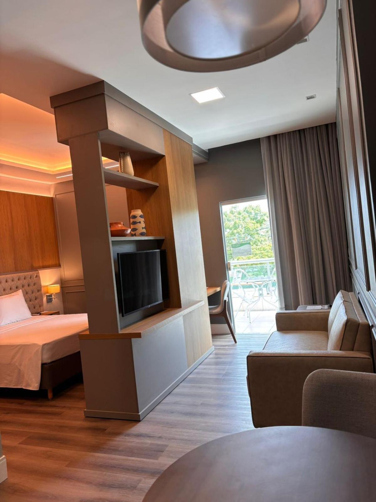Hotel Equinocios Executive Баркарена Екстериор снимка